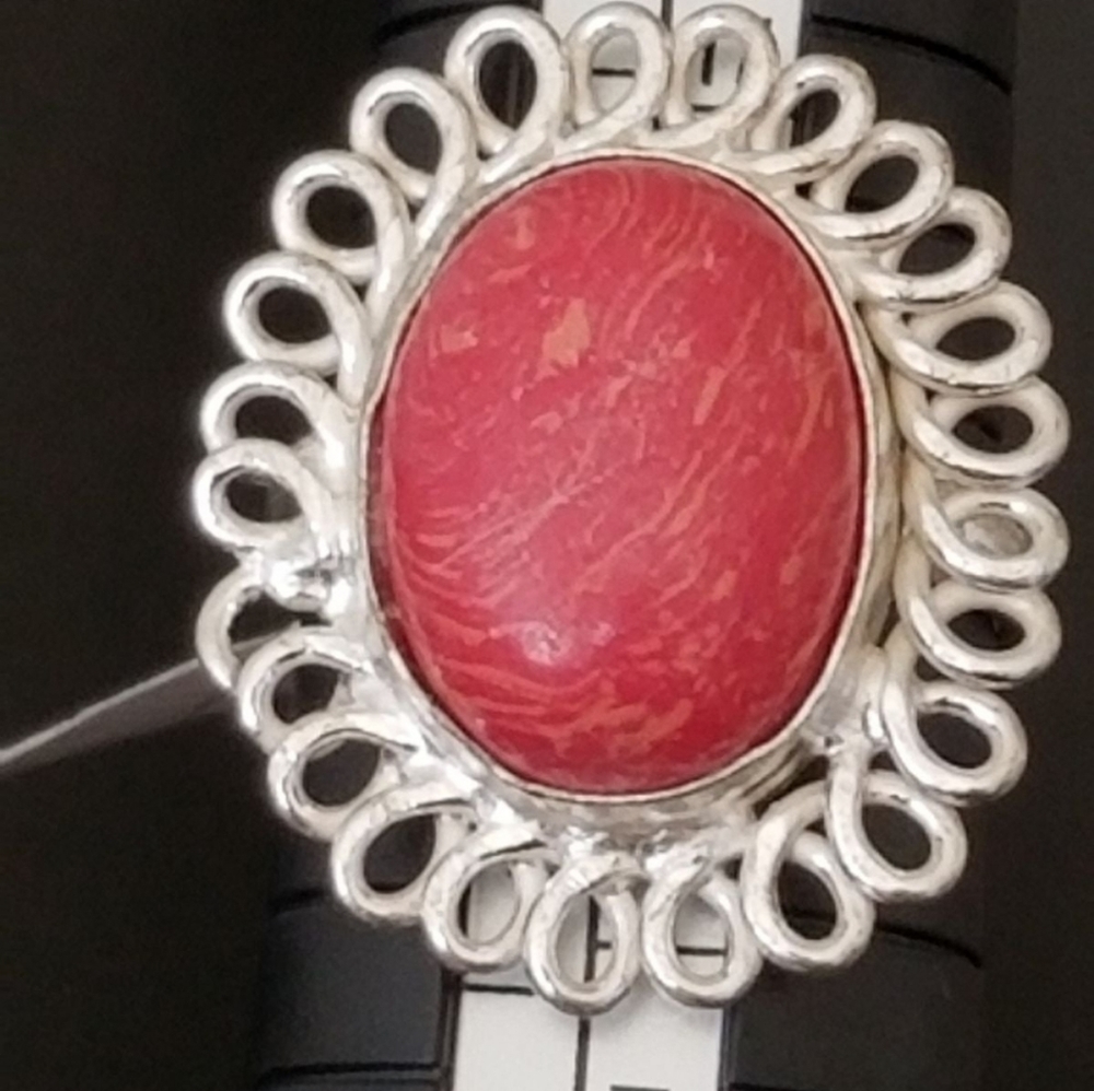 925 Silver and Coral Ring Size 8 - Picture 5 of 8